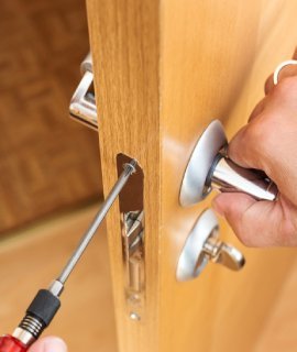 Experienced Locksmith