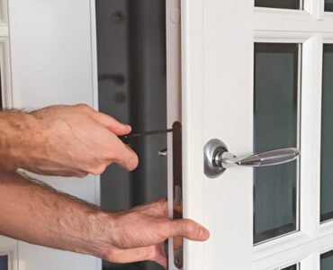 emergency lockout service