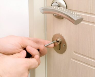 Professional Locksmith