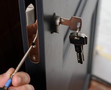 Professional Locksmith